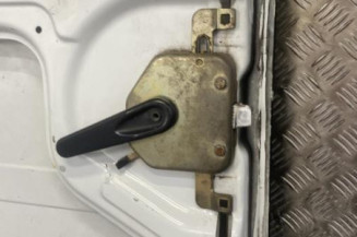 Porte de coffre droit RENAULT MASTER 1