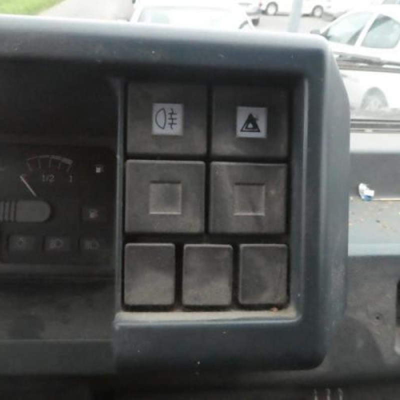 Porte de coffre droit RENAULT MASTER 1 Photo n°15