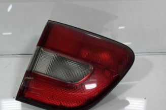 Feu arriere secondaire gauche (feux) SUZUKI BALENO 1 Photo n°1