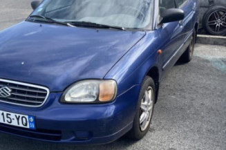 Feu arriere secondaire gauche (feux) SUZUKI BALENO 1