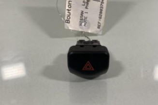 Bouton de warning NISSAN NOTE 1 Photo n°1