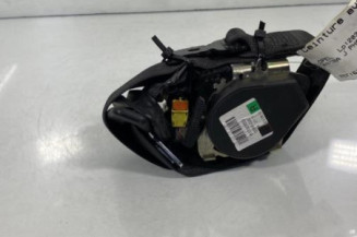 Pretensionneur de ceinture avant droit OPEL ASTRA J Photo n°1