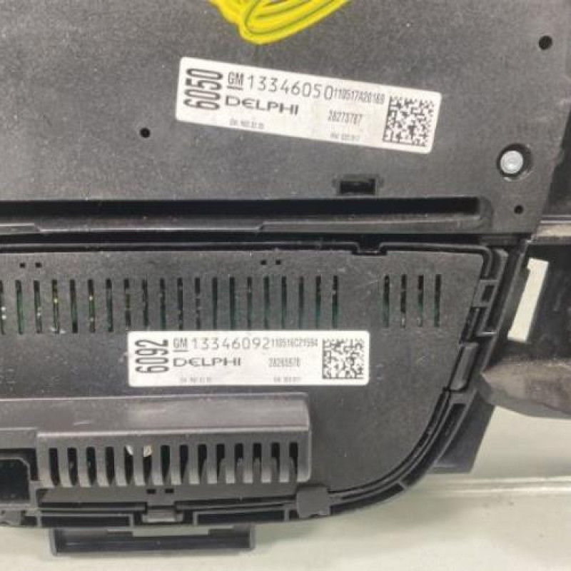 Commande chauffage OPEL ASTRA J Photo n°3