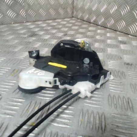 Serrure avant gauche TOYOTA YARIS 3