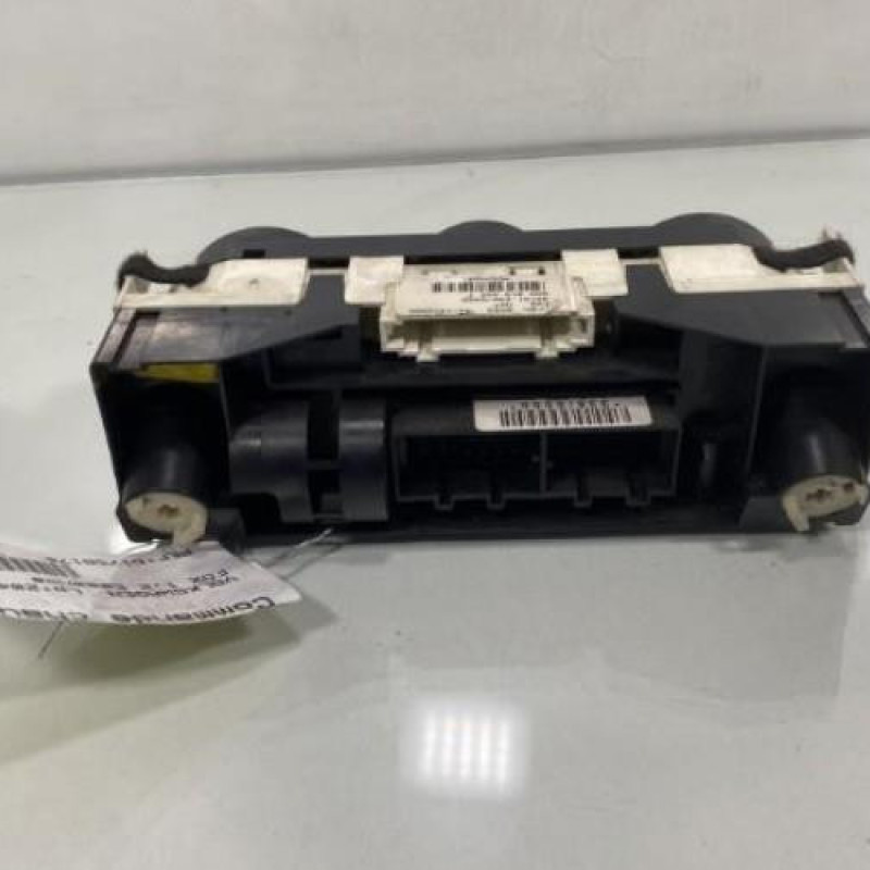 Commande chauffage VOLKSWAGEN FOX Photo n°3