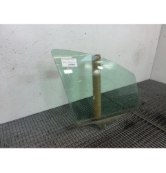 Vitre avant droit PEUGEOT 207