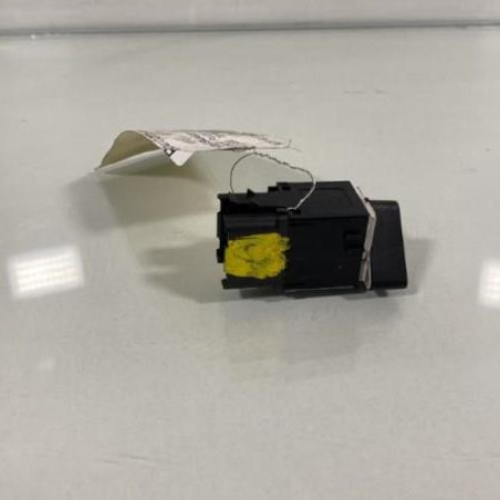 Bouton de warning VOLKSWAGEN GOLF PLUS