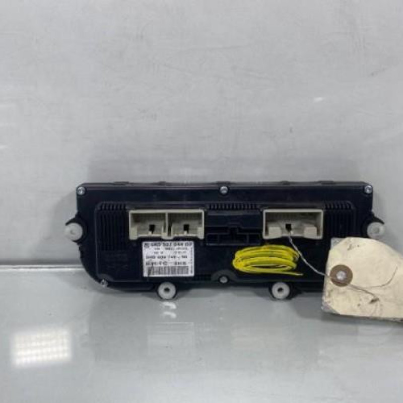 Commande chauffage VOLKSWAGEN GOLF PLUS Photo n°2