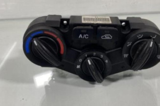 Commande chauffage KIA RIO 2 Photo n°1