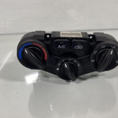 Commande chauffage KIA RIO 2 Photo n°1