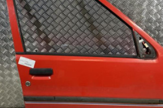 Porte avant droit PEUGEOT 106 Photo n°1