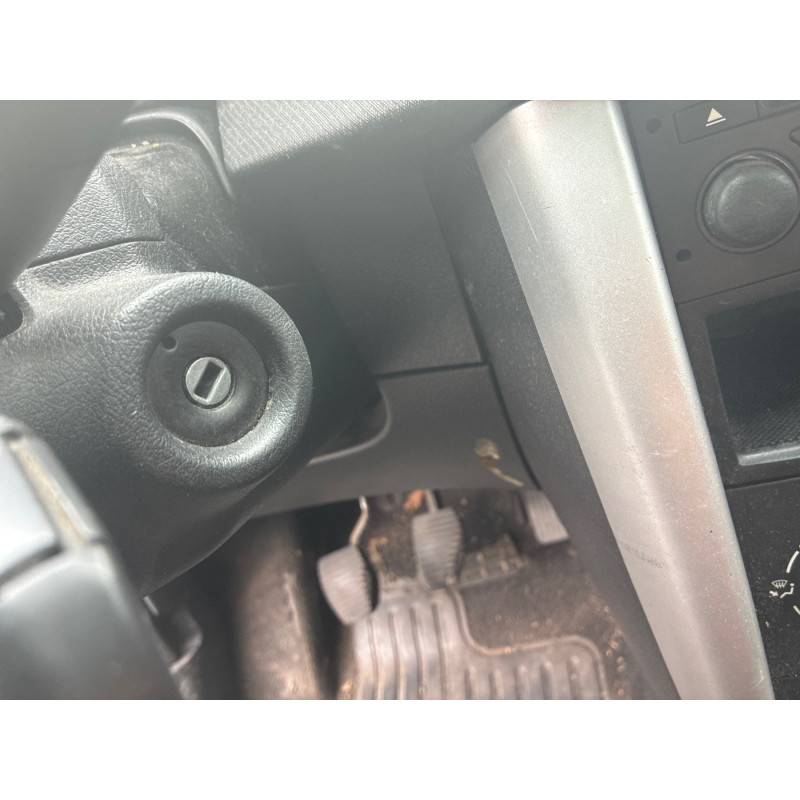 Poignee interieur avant droit PEUGEOT 207 Photo n°18
