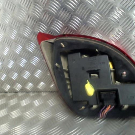 Feu arriere principal droit (feux) FORD FIESTA 4