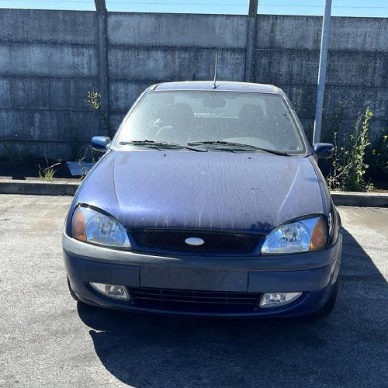 Feu arriere principal droit (feux) FORD FIESTA 4 Photo n°3