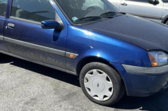 Feu arriere principal droit (feux) FORD FIESTA 4