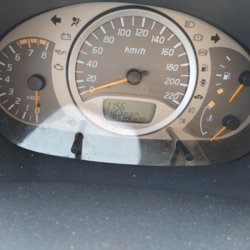 Jante NISSAN ALMERA TINO Photo n°7