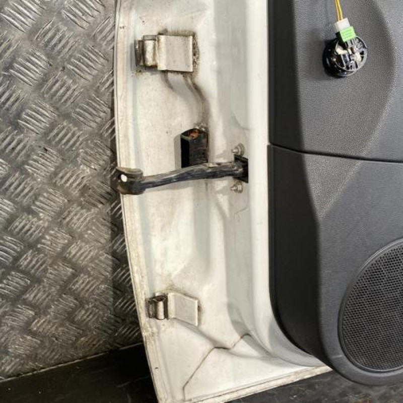 Porte avant droit OPEL ASTRA H Photo n°5