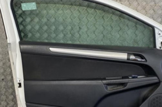 Porte avant gauche OPEL ASTRA H