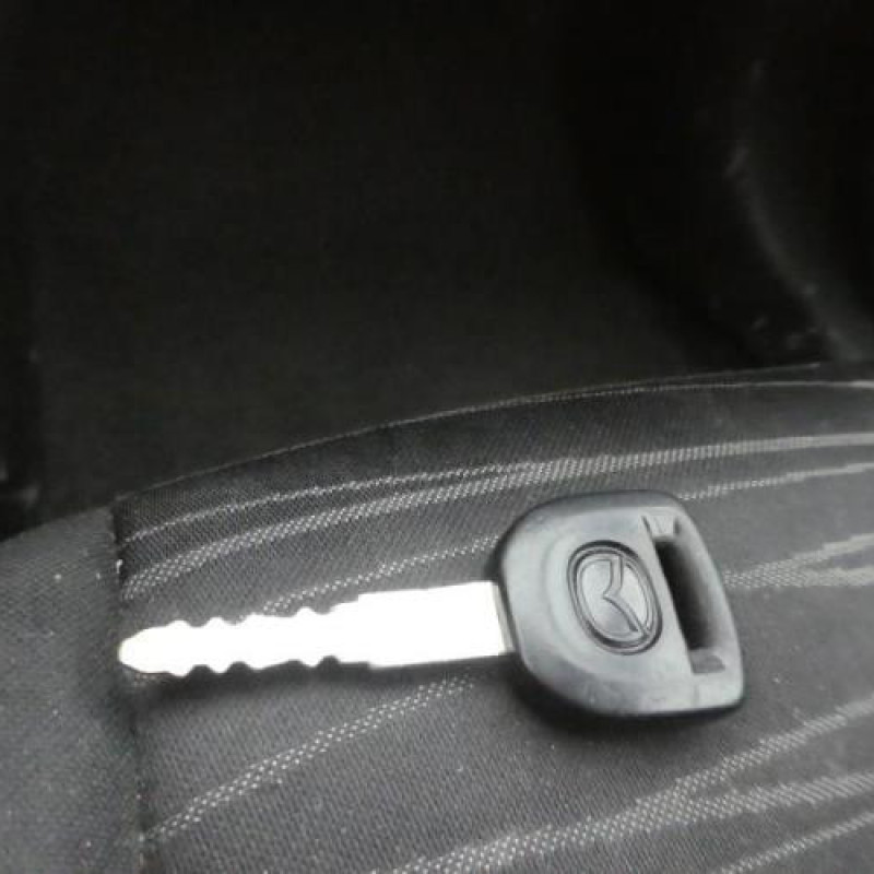 Neiman MAZDA 2 2 Photo n°17