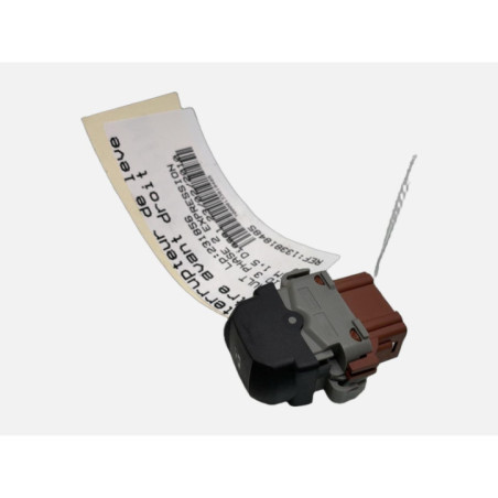 Interrupteur de leve vitre avant droit RENAULT CLIO 3
