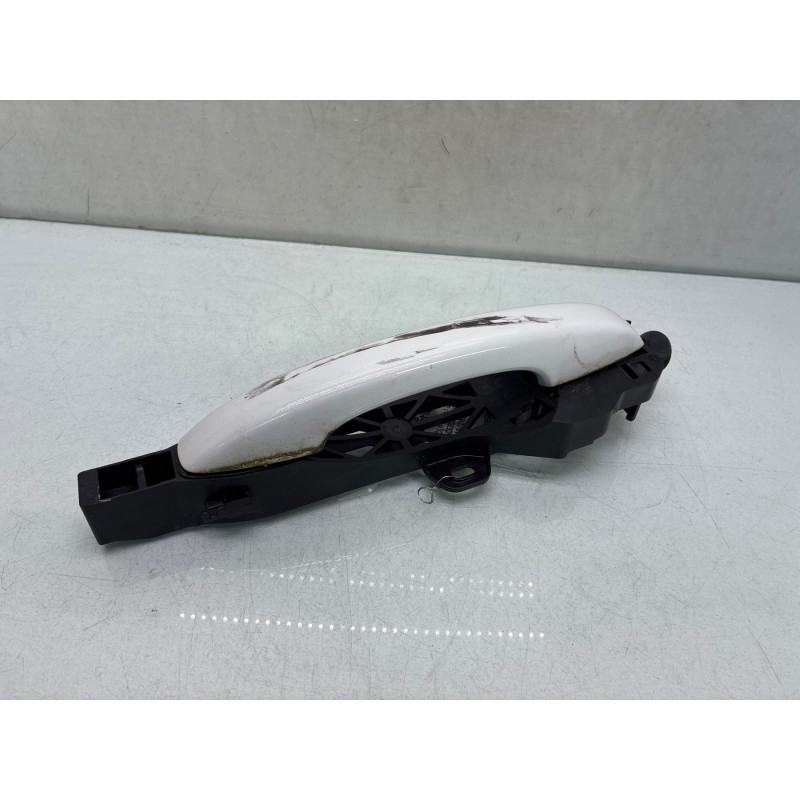 Poignee porte arriere gauche DACIA SANDERO 3 STEPWAY Photo n°1