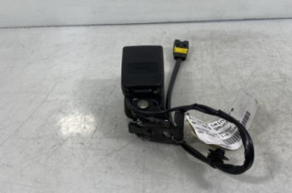 Attache ceinture arriere gauche PEUGEOT 207