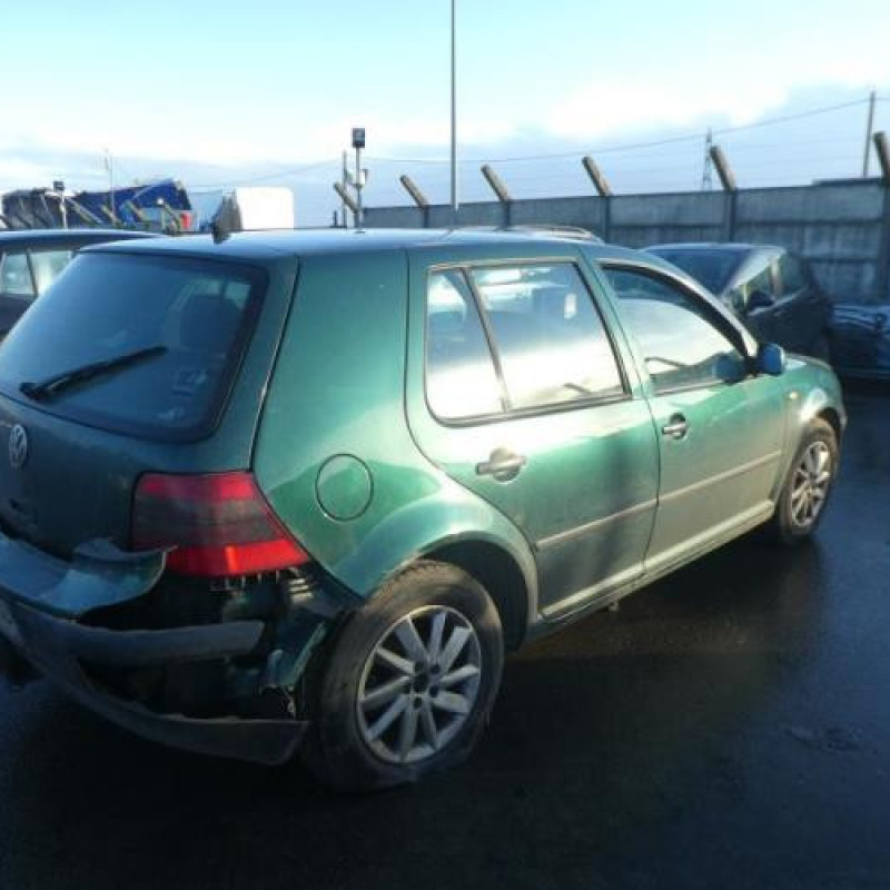 Pretensionneur de ceinture avant droit VOLKSWAGEN GOLF 4 Photo n°6