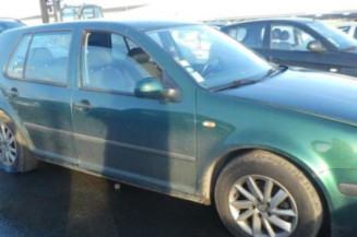 Pretensionneur de ceinture avant droit VOLKSWAGEN GOLF 4