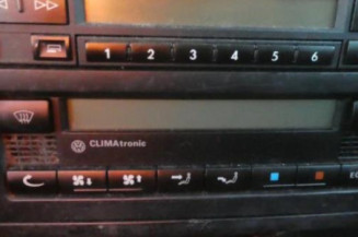 Pretensionneur de ceinture avant droit VOLKSWAGEN GOLF 4
