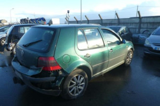 Serrure avant droit VOLKSWAGEN GOLF 4