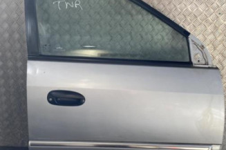 Porte avant droit KIA CARENS 2 Photo n°1