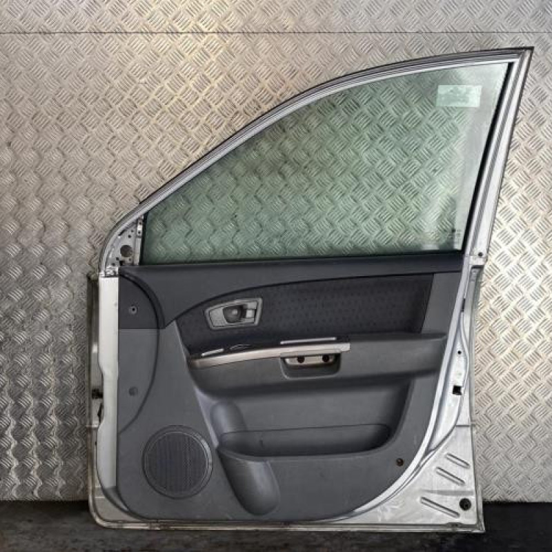 Porte avant droit KIA CARENS 2 Photo n°3
