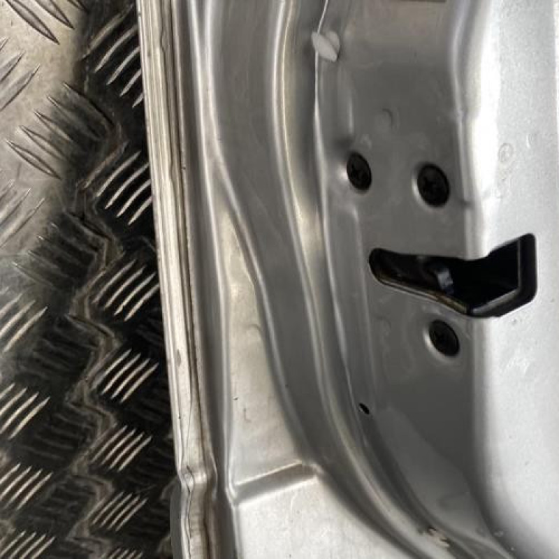 Porte avant gauche KIA CARENS 2 Photo n°5
