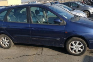 Optique avant principal droit (feux)(phare) RENAULT SCENIC 1