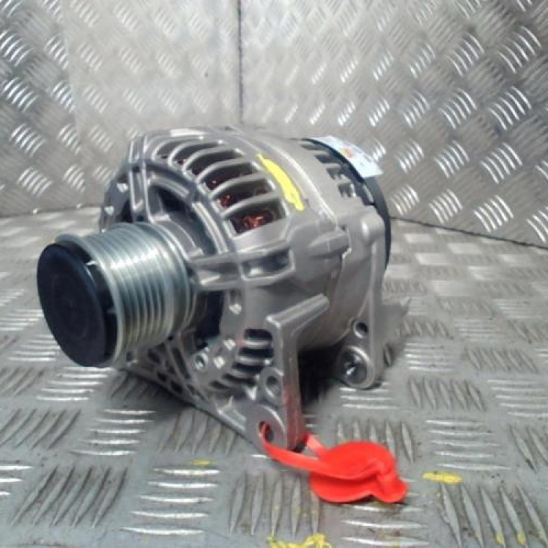 Alternateur AUDI A3 2 Photo n°1