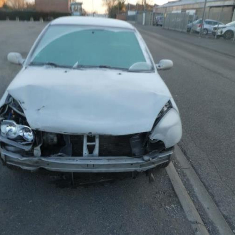 Serrure avant droit RENAULT CLIO 2 CAMPUS Photo n°4