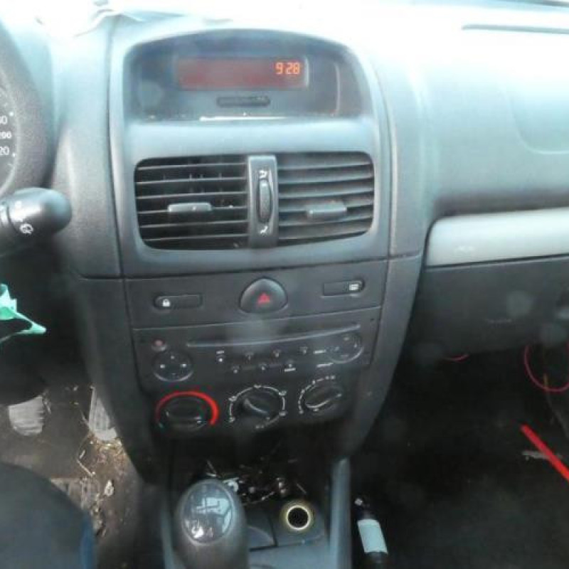 Serrure avant droit RENAULT CLIO 2 CAMPUS Photo n°10