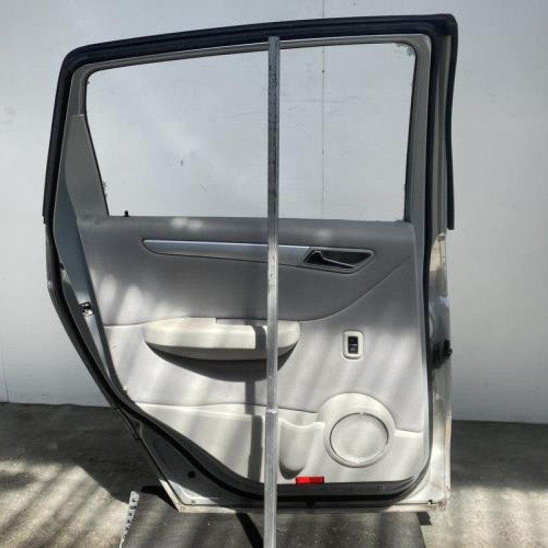 Porte arriere gauche MERCEDES CLASSE B 245 Photo n°3