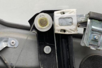 Leve vitre electrique avant droit MERCEDES CLASSE B 245
