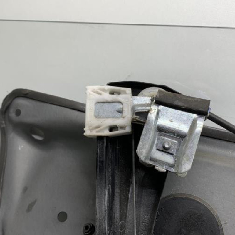 Leve vitre electrique avant droit MERCEDES CLASSE B 245 Photo n°5