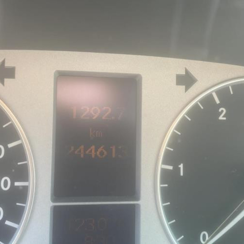 Leve vitre electrique avant droit MERCEDES CLASSE B 245 Photo n°17