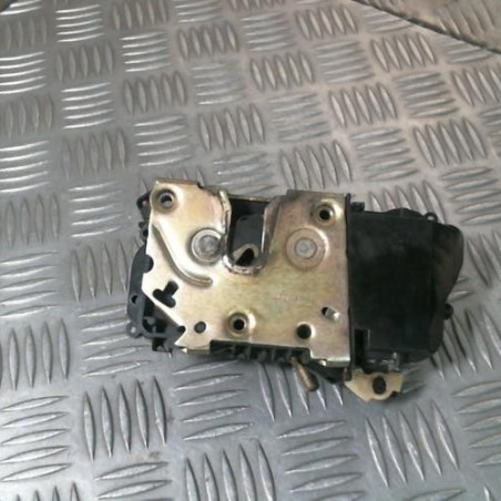Serrure avant droit CITROEN XSARA PICASSO Photo n°1