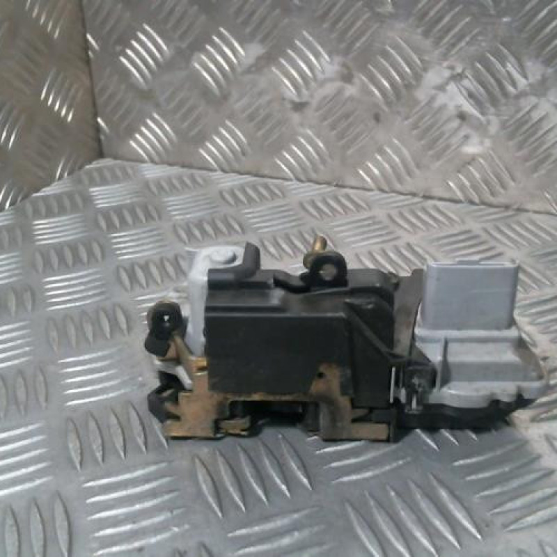 Serrure avant droit CITROEN XSARA PICASSO Photo n°2