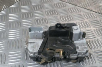 Serrure avant droit CITROEN XSARA PICASSO