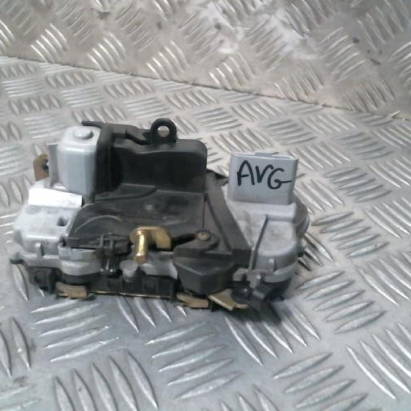 Serrure avant gauche CITROEN XSARA PICASSO Photo n°3