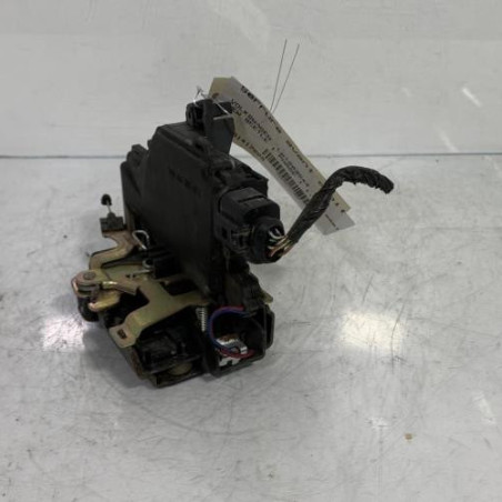 Serrure avant droit VOLKSWAGEN NEW BEETLE 1