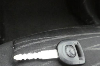 Eclairage de plafonnier MAZDA 2 2