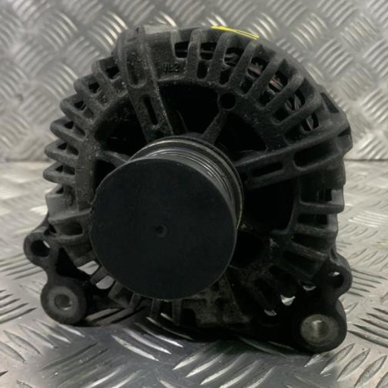 Alternateur SEAT EXEO Photo n°2