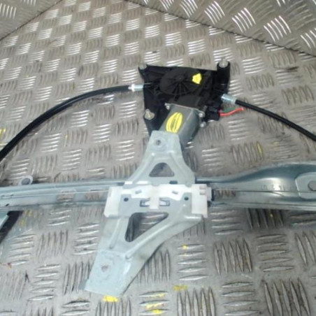 Leve vitre electrique avant droit PEUGEOT 108 Photo n°1