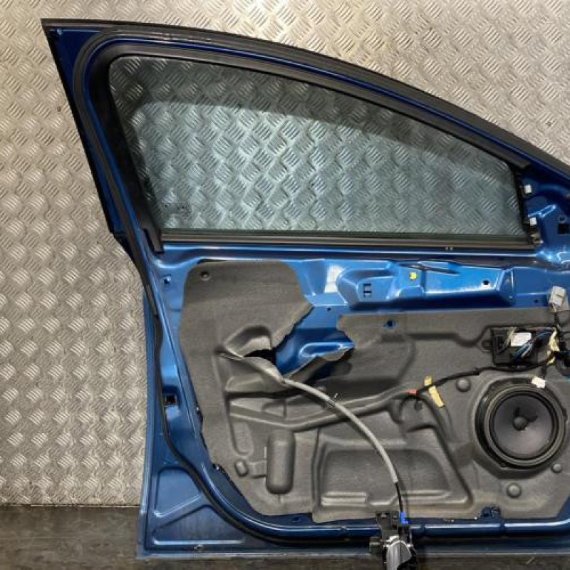 Porte avant gauche FORD MONDEO 3 Photo n°4